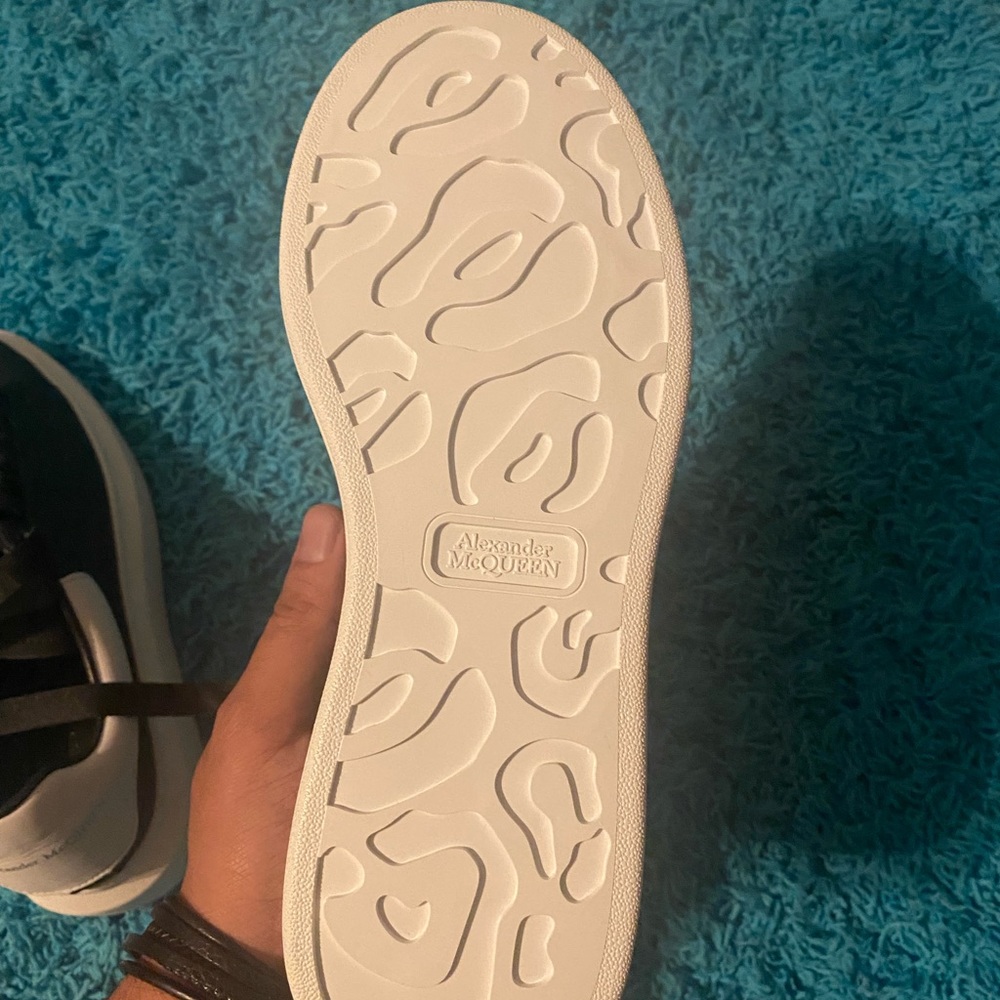 Alexander - Picture 4 of 9